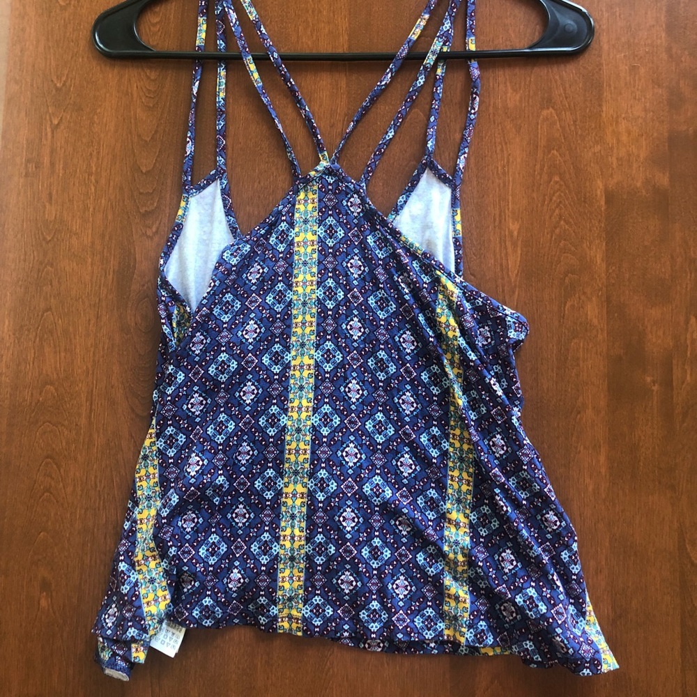 Patterned Tank Top - Picture 2 of 2